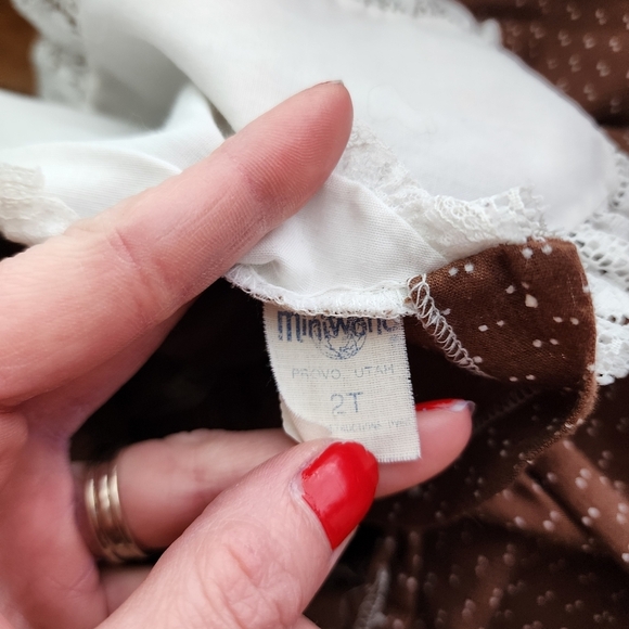 MINI WORLD x VINTAGE Brown Swiss dot white lace collar trim dress 2T - Picture 4 of 8